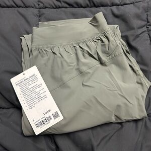 Women’s lululemon joggers